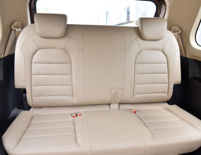 五菱宏光1.5自吸测评,五菱宏光经典款国六1.5测评