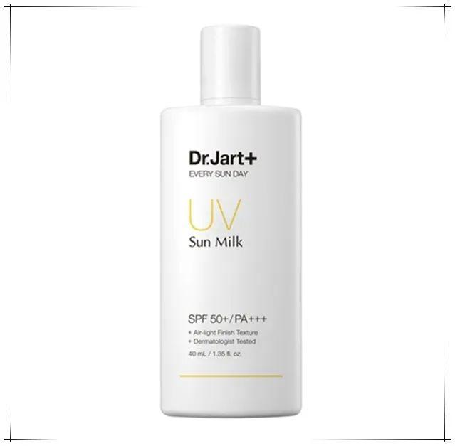 在防晒的路上勤勤恳恳,在防晒前涂什么