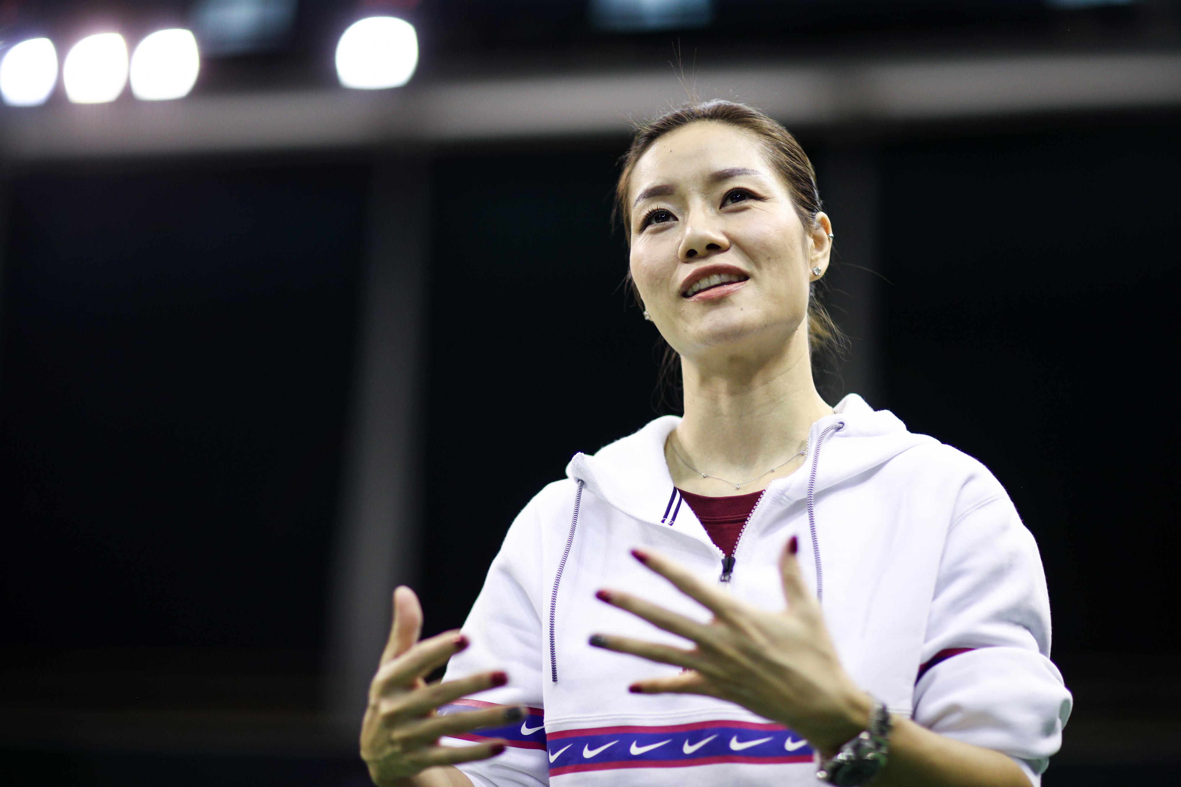 李娜传奇故事,网球选手李娜的成长历程