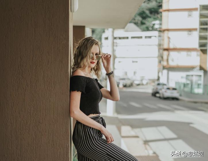 中年夫妻离心后，想要挽救婚姻，关键就是两个字