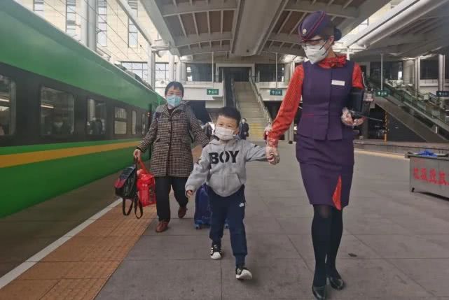 兰州到乌鲁木齐高铁开通运营,兰州至乌鲁木齐高铁列车运行