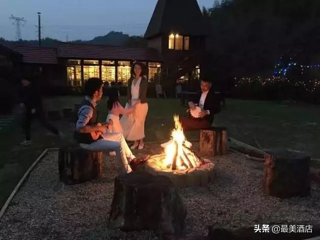 为一姑娘，10年他把30亩荒地打造成梦想家园，让人懂得真爱的意义