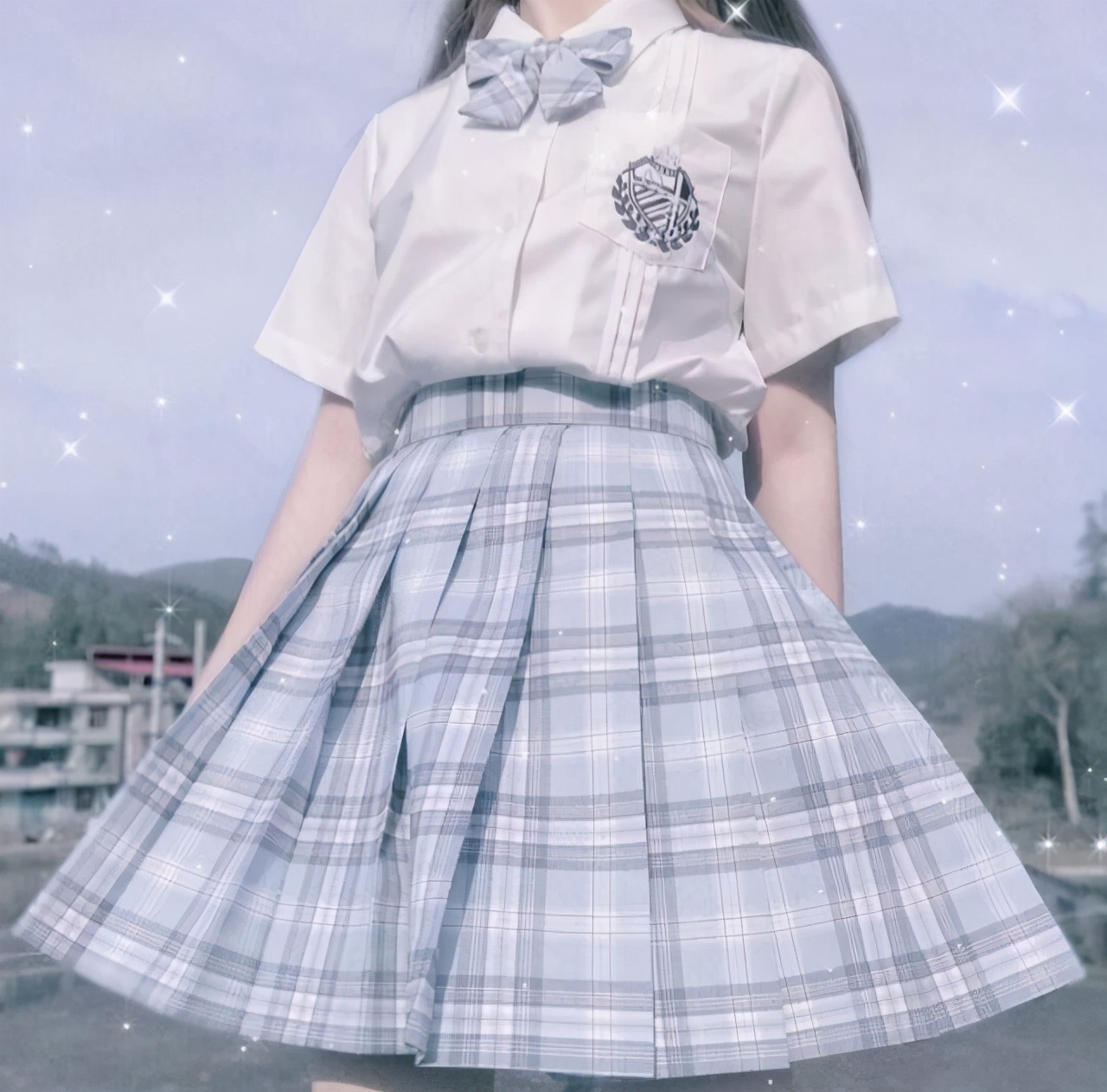 狂揽2500万，Jk制服被疯炒，畸形的圈子是怎么形成的？