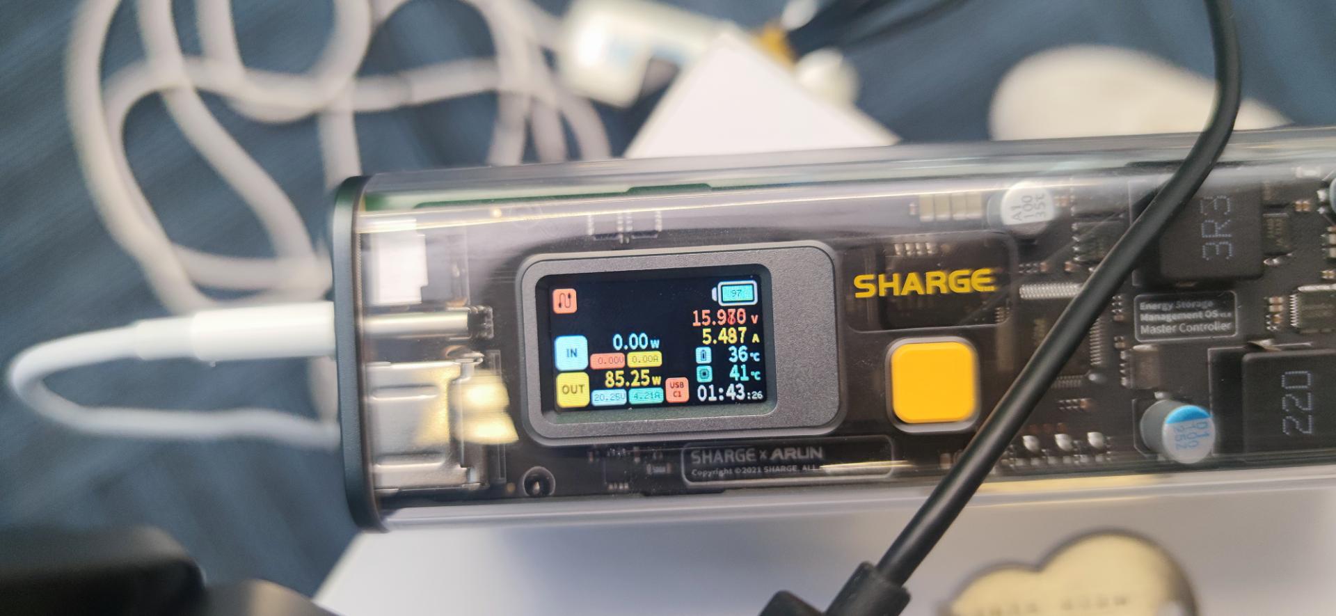 除了超高颜值，闪极卖千元的勇气是什么？一枝独秀