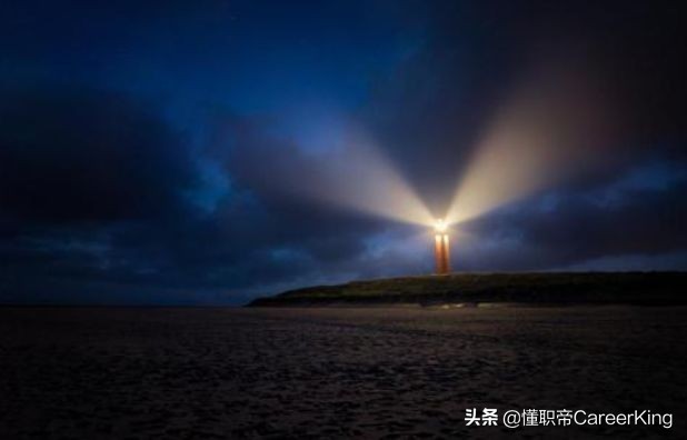 应届生第一份工作选择,应届生就业第一份工作很重要