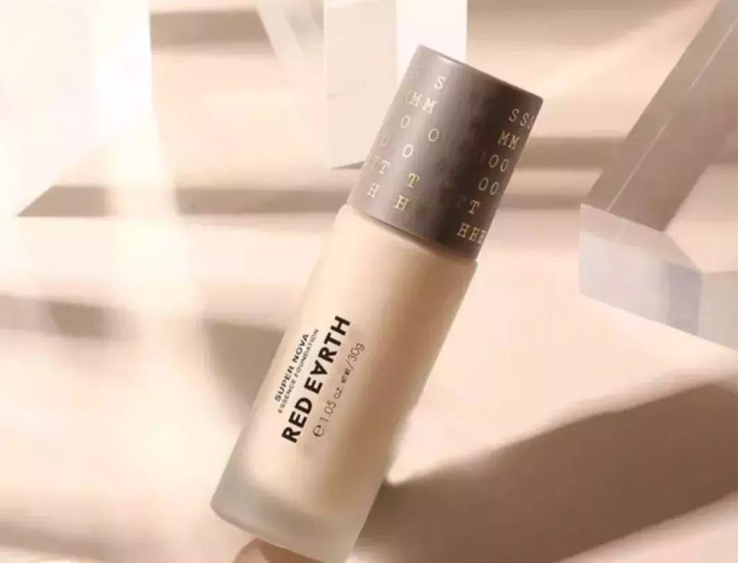 游泳池游泳技巧,游泳底妆的正确步骤