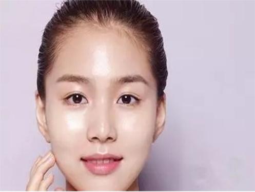 去油祛黄护肤,油性肌肤的控油技巧