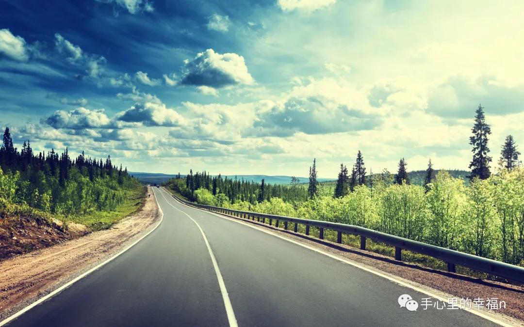 行驶在路上的车辆被石子崩掉漆,行驶在路上的车牌号