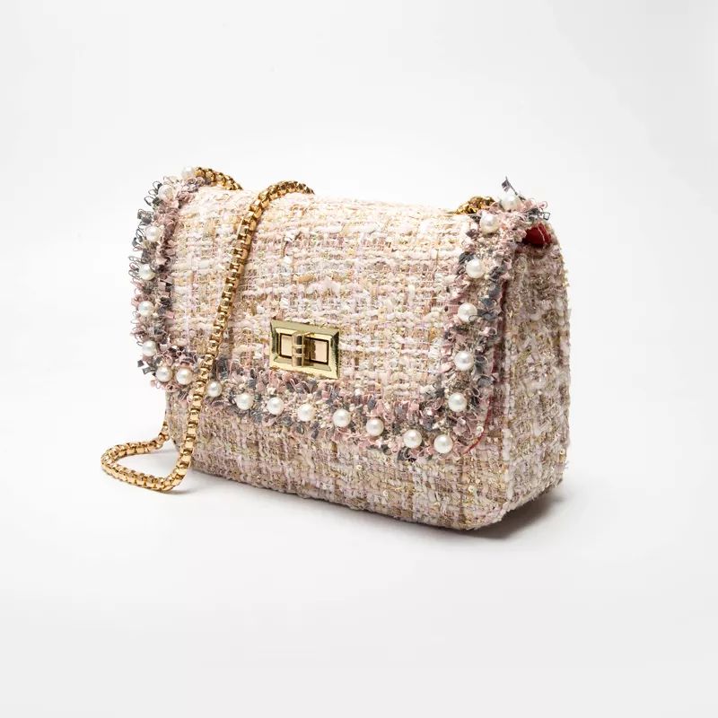 淘宝店铺包包200元,淘宝小ck包100多是正品吗