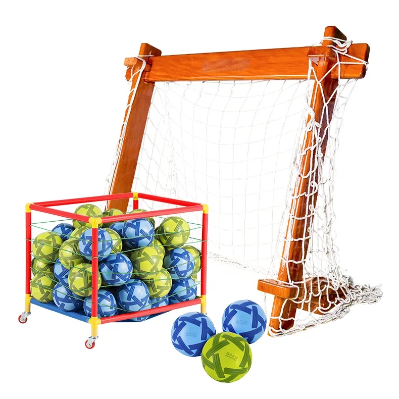 蹴鞠与足球教案设计意图,足球蹴鞠的玩法中班