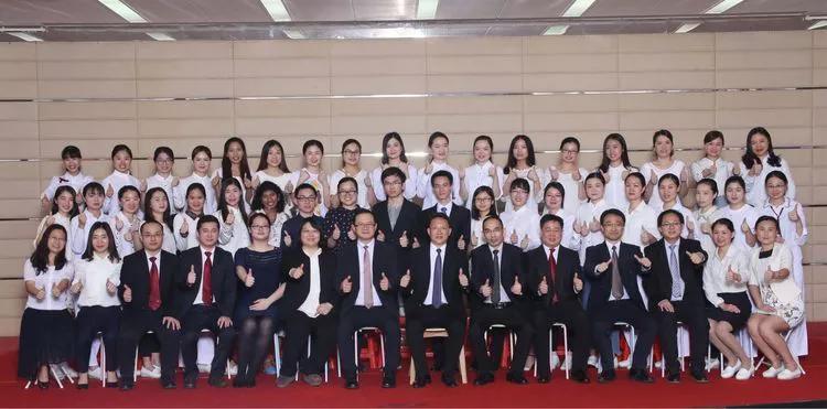 第七届GZDDW丨筑梦善行，率众前行——中国肛肠外科医师龙班第十四期圆满结业