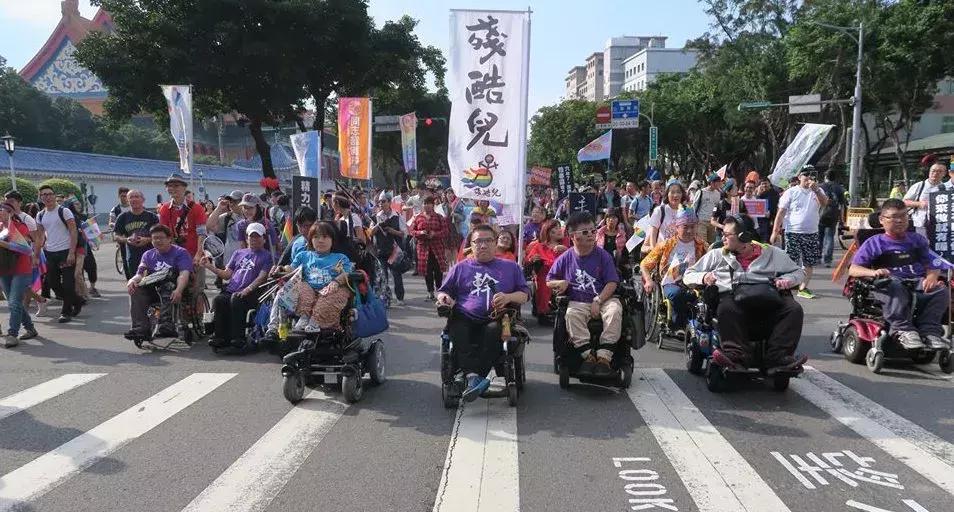 残障人士的特殊需求,残障人士对异性有想法吗