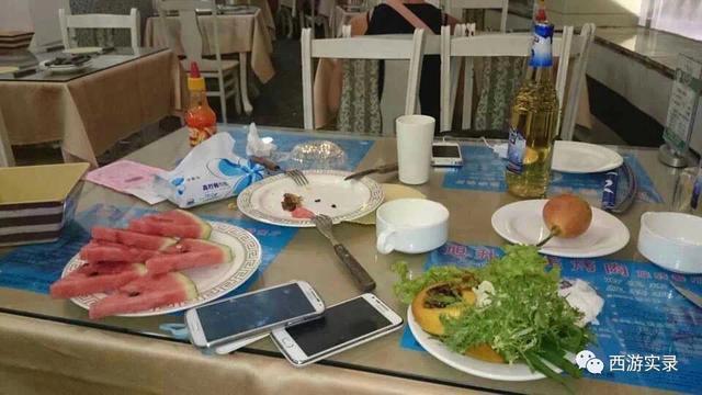 自驾环游世界第一人，一次连续跨越五大洲20万公里吉尼斯世界纪录