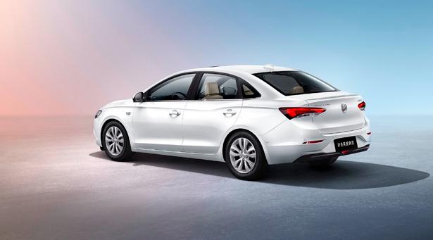 想买个车十万块钱的预算,想买个十万左右的七座车