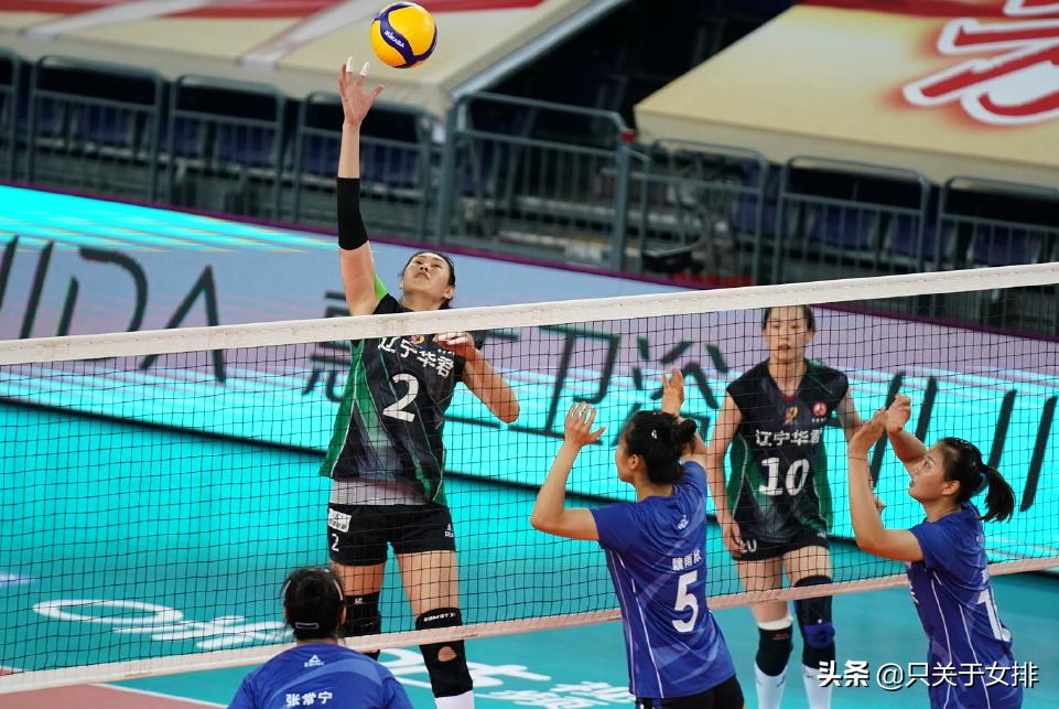 详解女排运动装备，越了解越心疼，颜妮成示范，朱婷令人欣慰