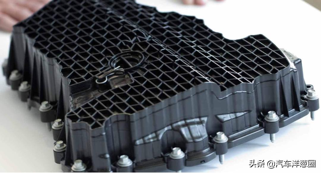 去4s店换机油的流程,4s店第一次换机油要钱吗