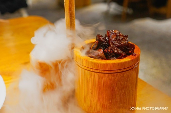 成都本地人去的最好吃的美食,中国姑娘吃成都美食