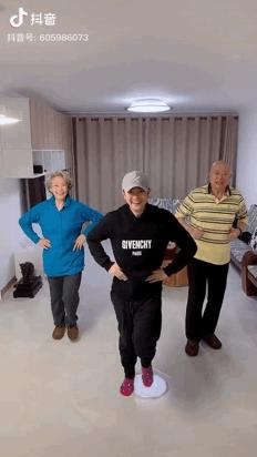 心态崩了,我的健身教练追到抖音上来了