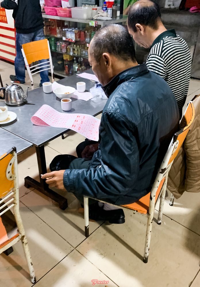 不用出游琼海或陵水，在海口也能喝上这一口鲜掉了眉毛的刺鱼汤