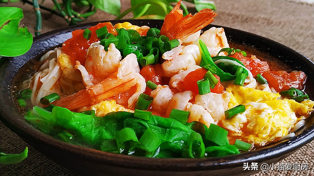 西红柿鸡蛋面这样做嫩滑美味鲜香,新手做西红柿鸡蛋面怎么做才好吃