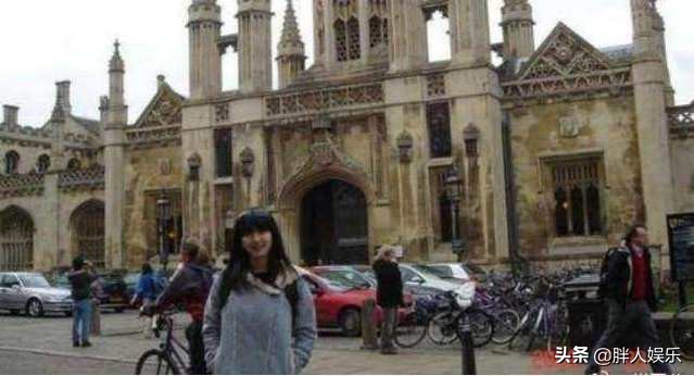 出道就被赵薇选中，杜江狂追她3年，和胡歌闹绯闻，为何她不红？