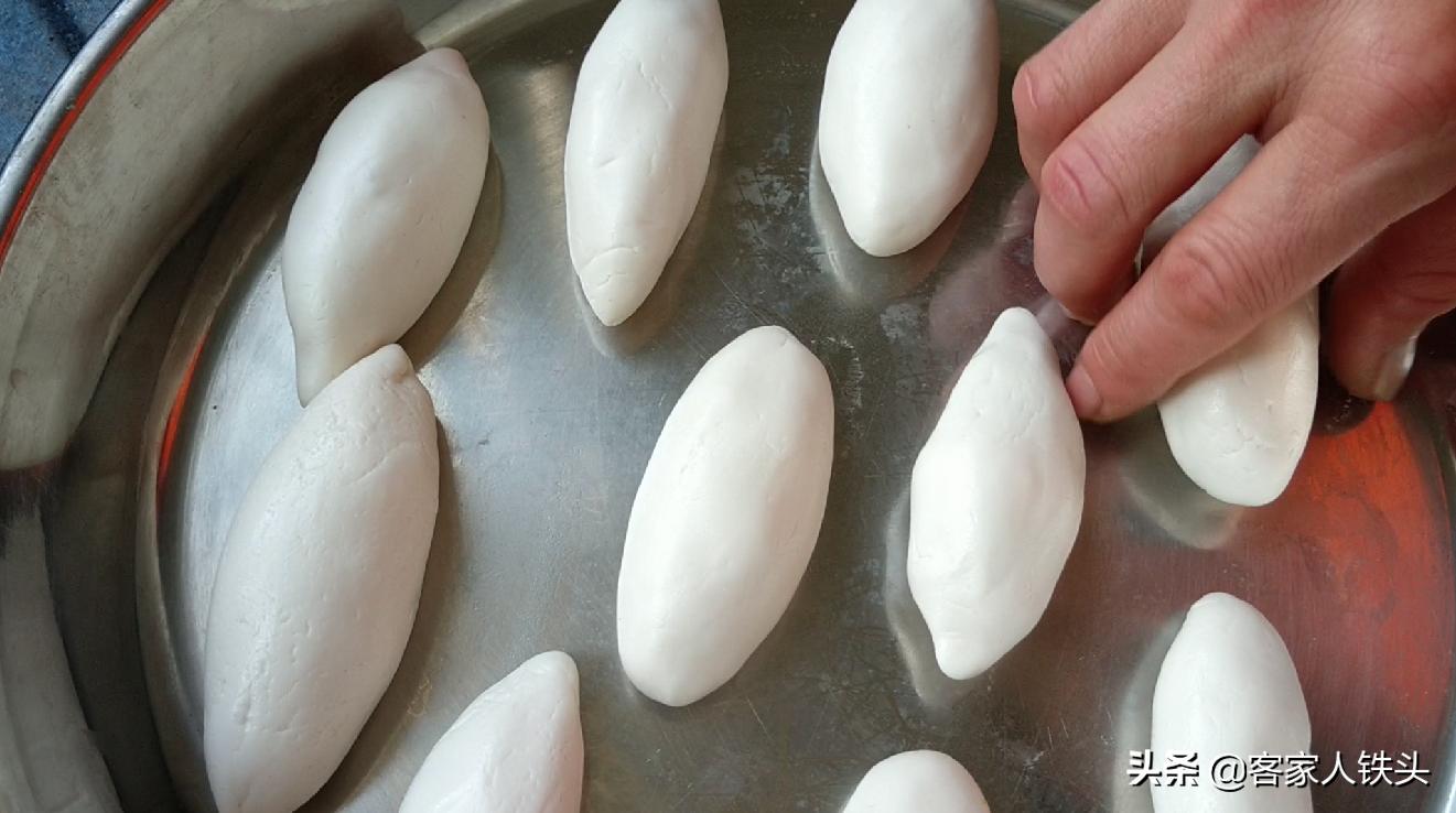 年糕做法家常带汤,咸香年糕