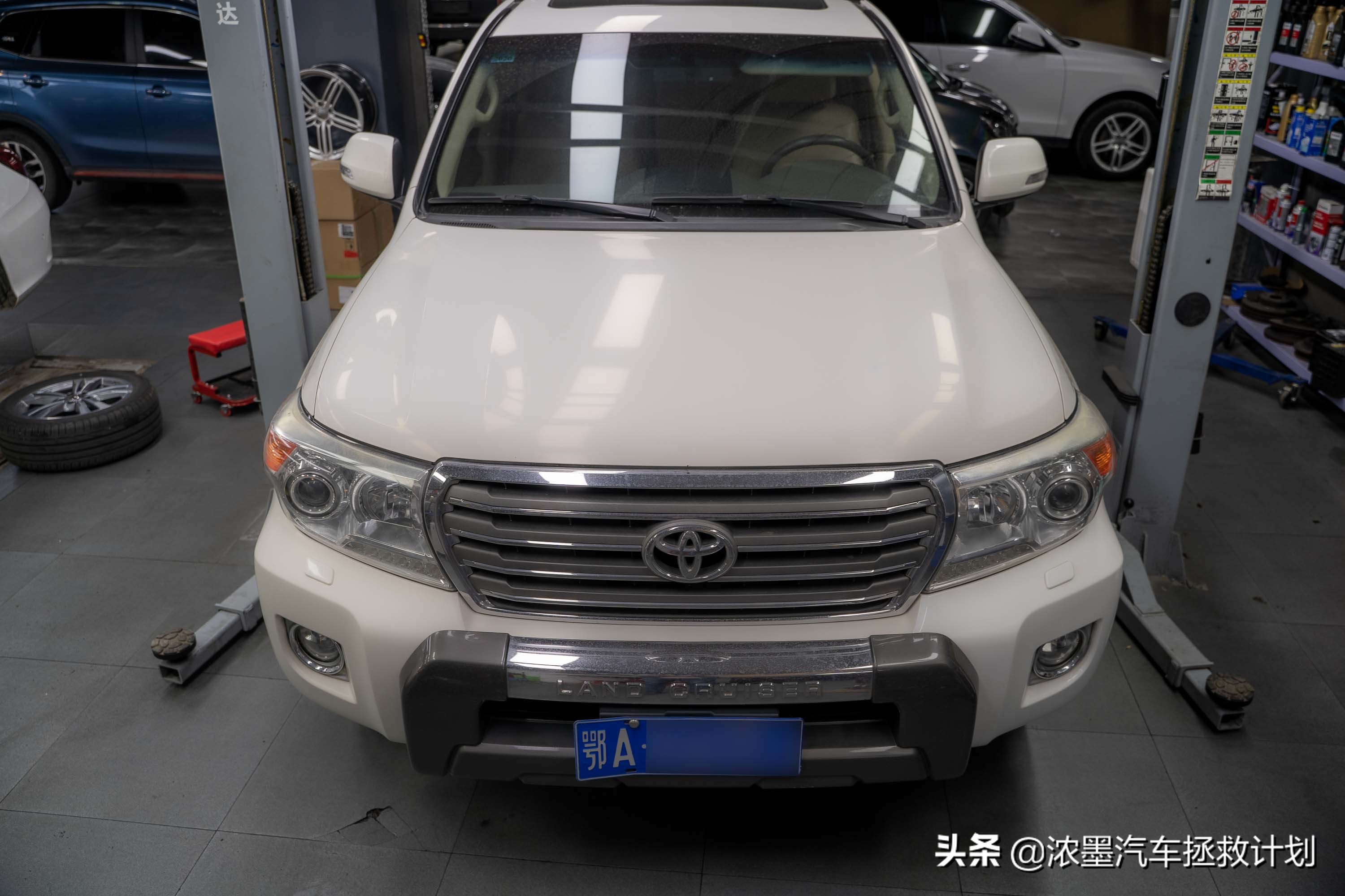 丰田霸道酷路泽带你翻山越岭,丰田兰德酷路泽低速4驱越野模式