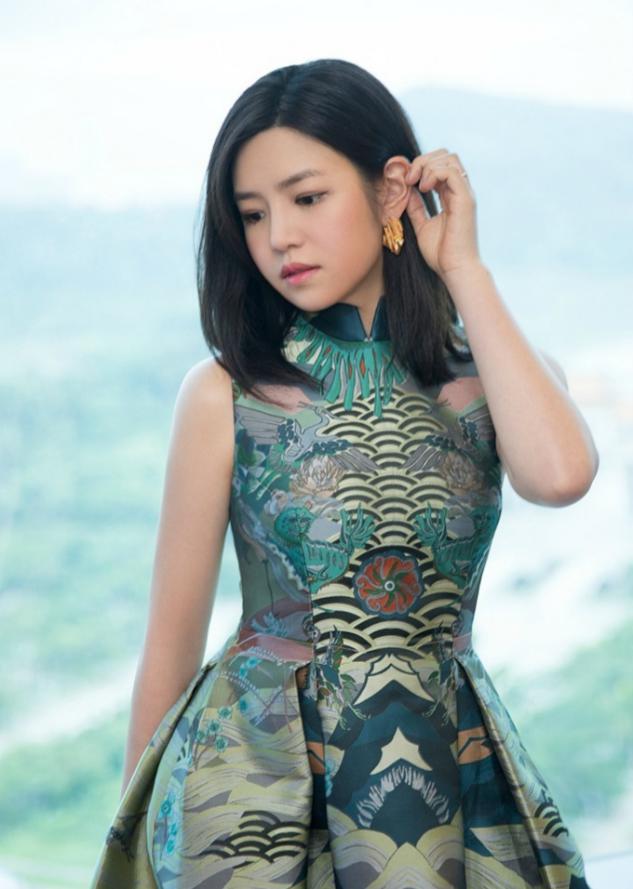 脸长脸胖适合什么衣服,人不胖脸胖怎么健身