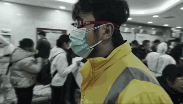 在一起雷佳音和外卖小哥片段,雷佳音在一起的外卖员