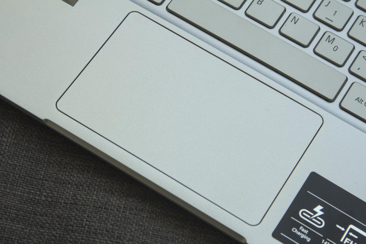 锐龙4000系和11代酷睿,锐龙4000和十代酷睿对比哪个好