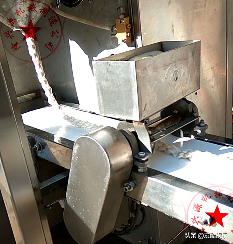 麻花怎么制作才好吃,教你一种方法做麻花好吃又好看