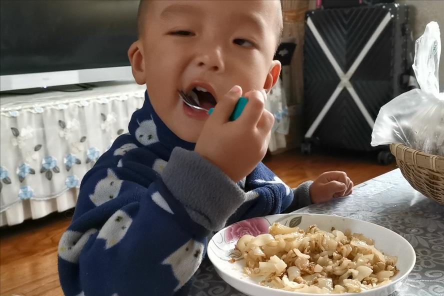 2岁宝宝不爱吃饭跟母乳有关系吗,2岁宝宝不爱吃饭吃点什么药调理