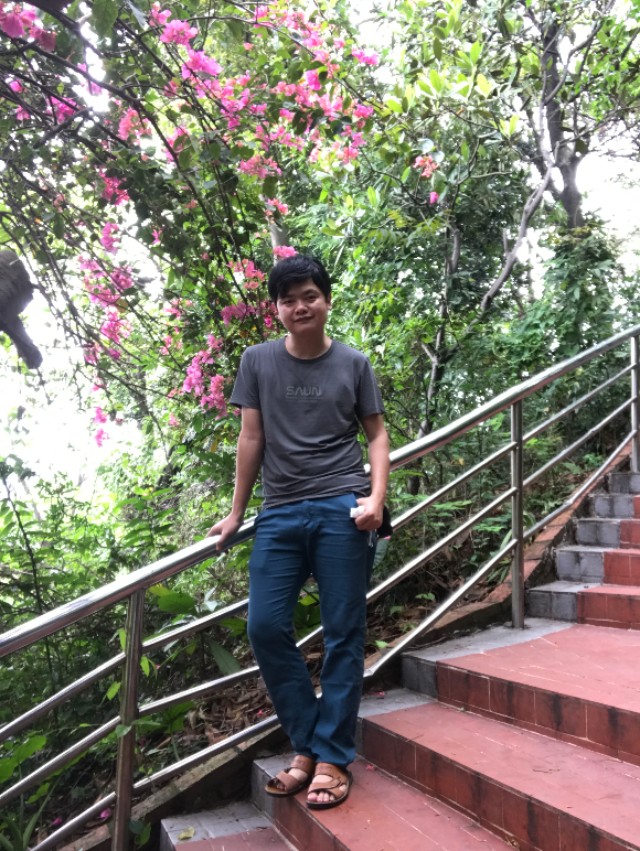 狗自拍图片,大黄狗自拍