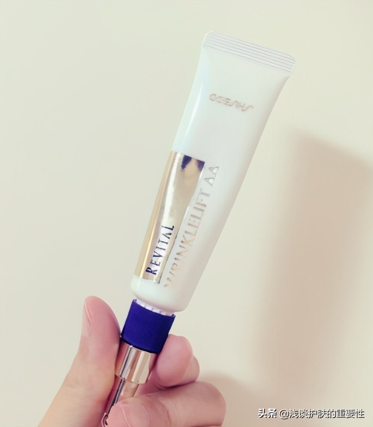 男士熬夜细纹黑眼圈用什么眼霜,熬夜眼袋用什么眼霜能消除