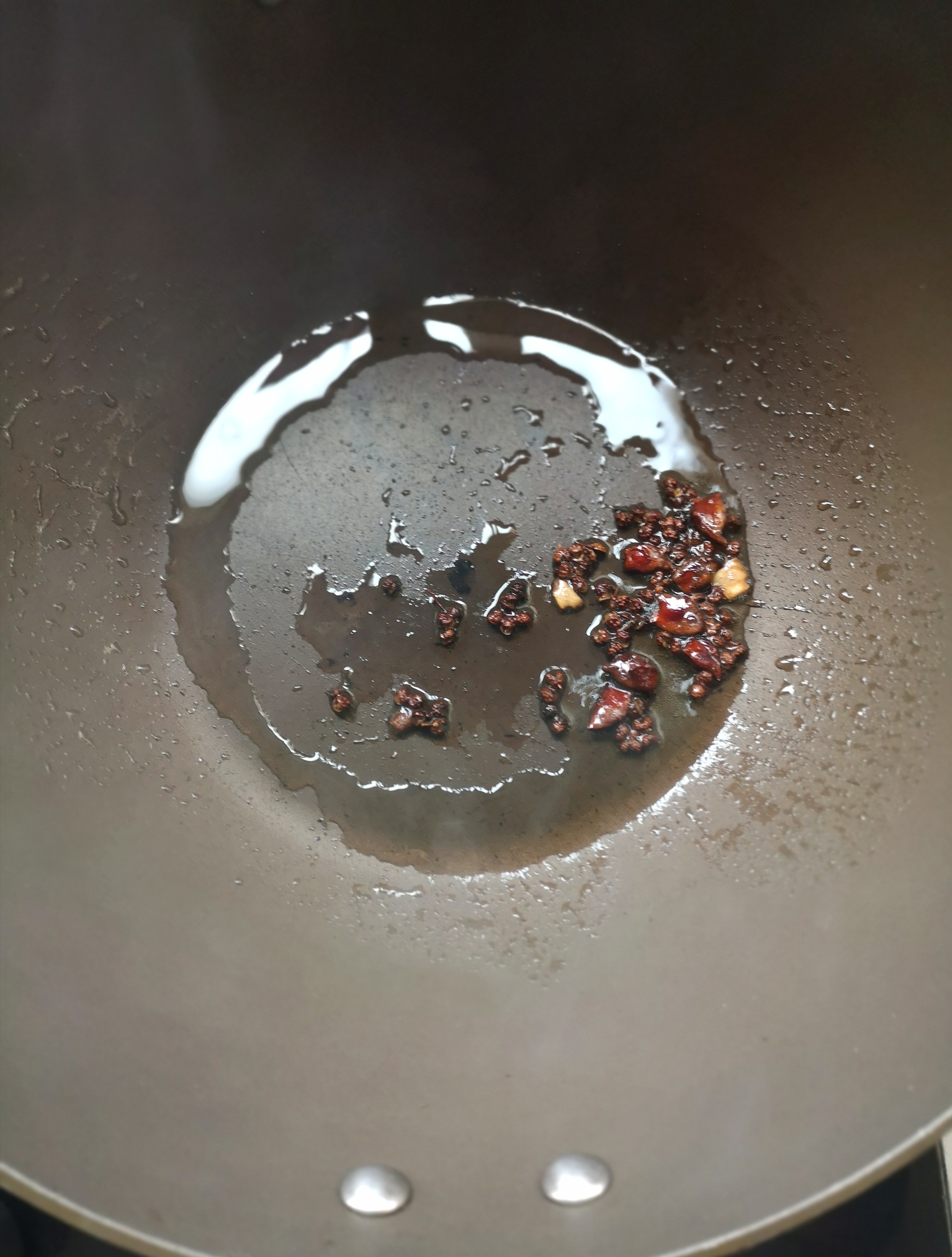 白鲢鱼炖豆腐汤正宗做法,炖鲢鱼豆腐汤不腥的正确方法