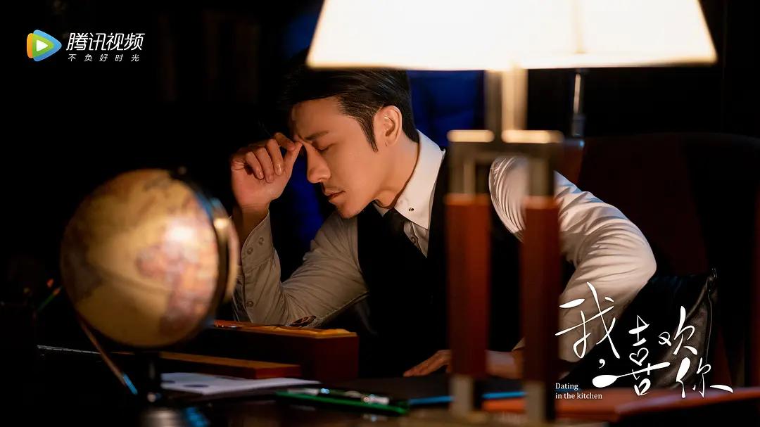 豆瓣7.2分，这部2万人点赞的《我，喜欢你》，到底值不值得追