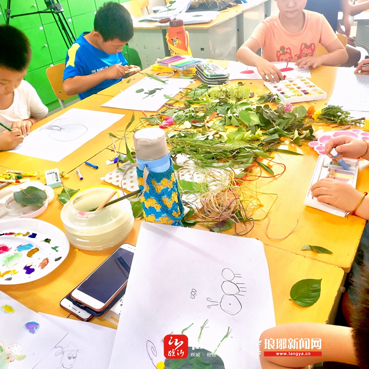 22个沂蒙娃参与创作《沂蒙田野实践》获中国“最美的书