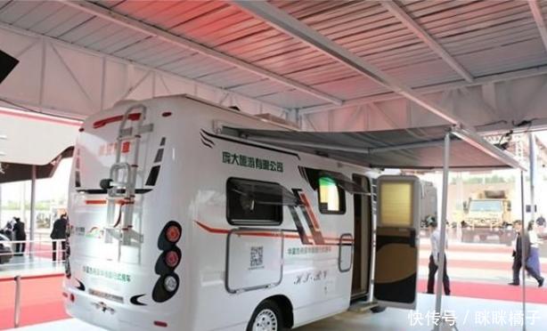 宇通5.99米自动挡中巴房车,看上去和普通车一样的房车