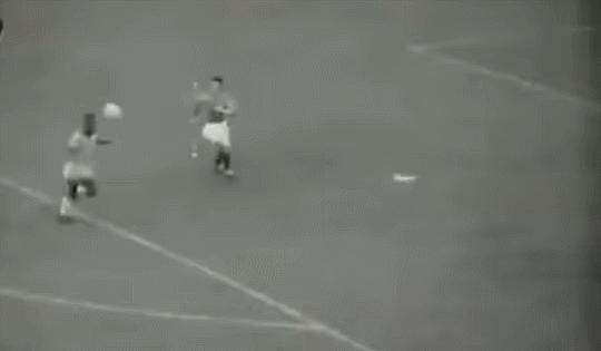 足坛历史上的今日,足球史上的今天