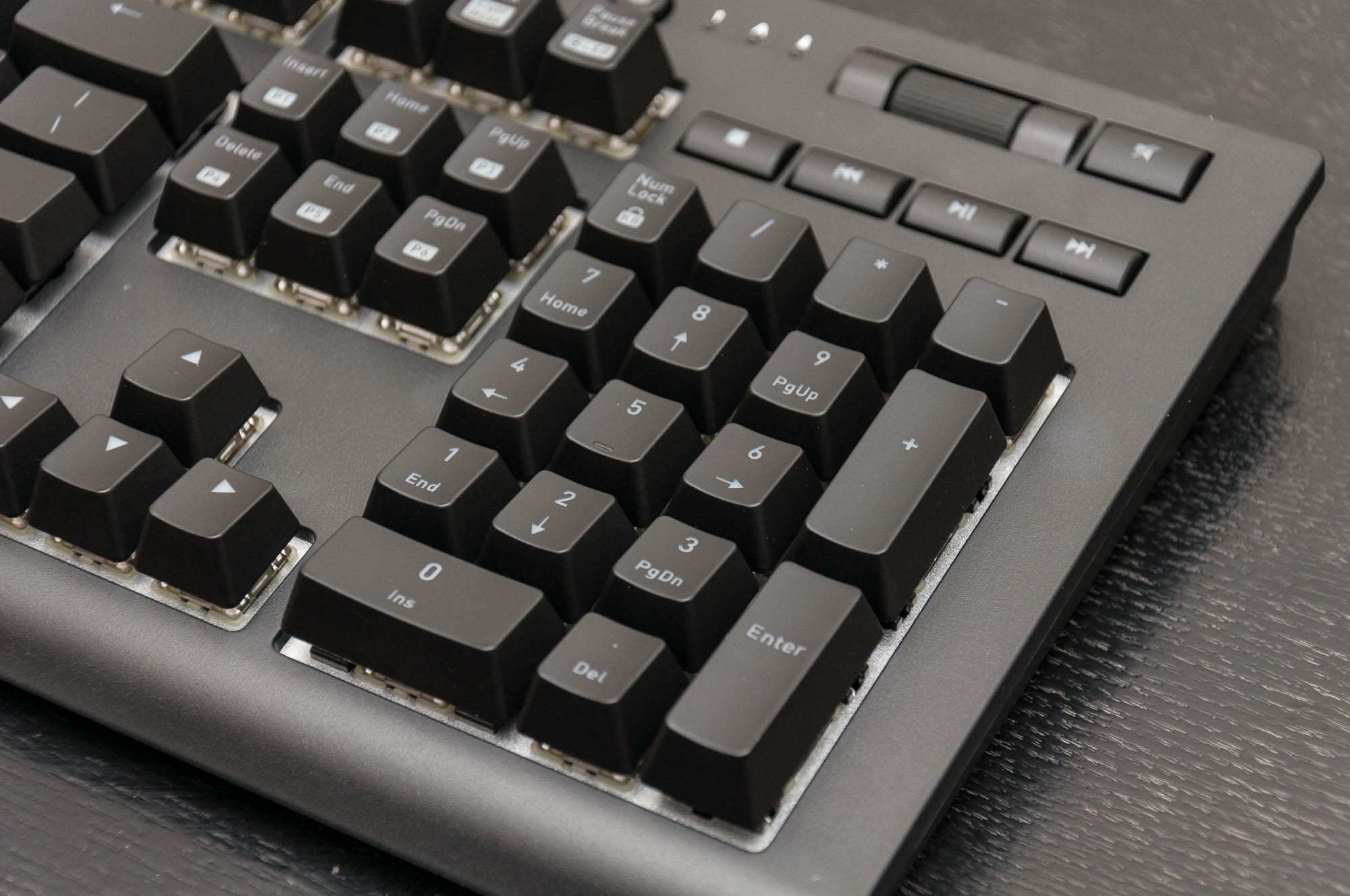 星脉x1银轴键盘开箱,血手光轴机械键盘评测