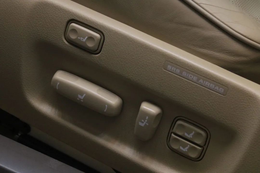 怪兽修车:翻新一辆2005年凌志LS430,当年百万经典车,满血复活