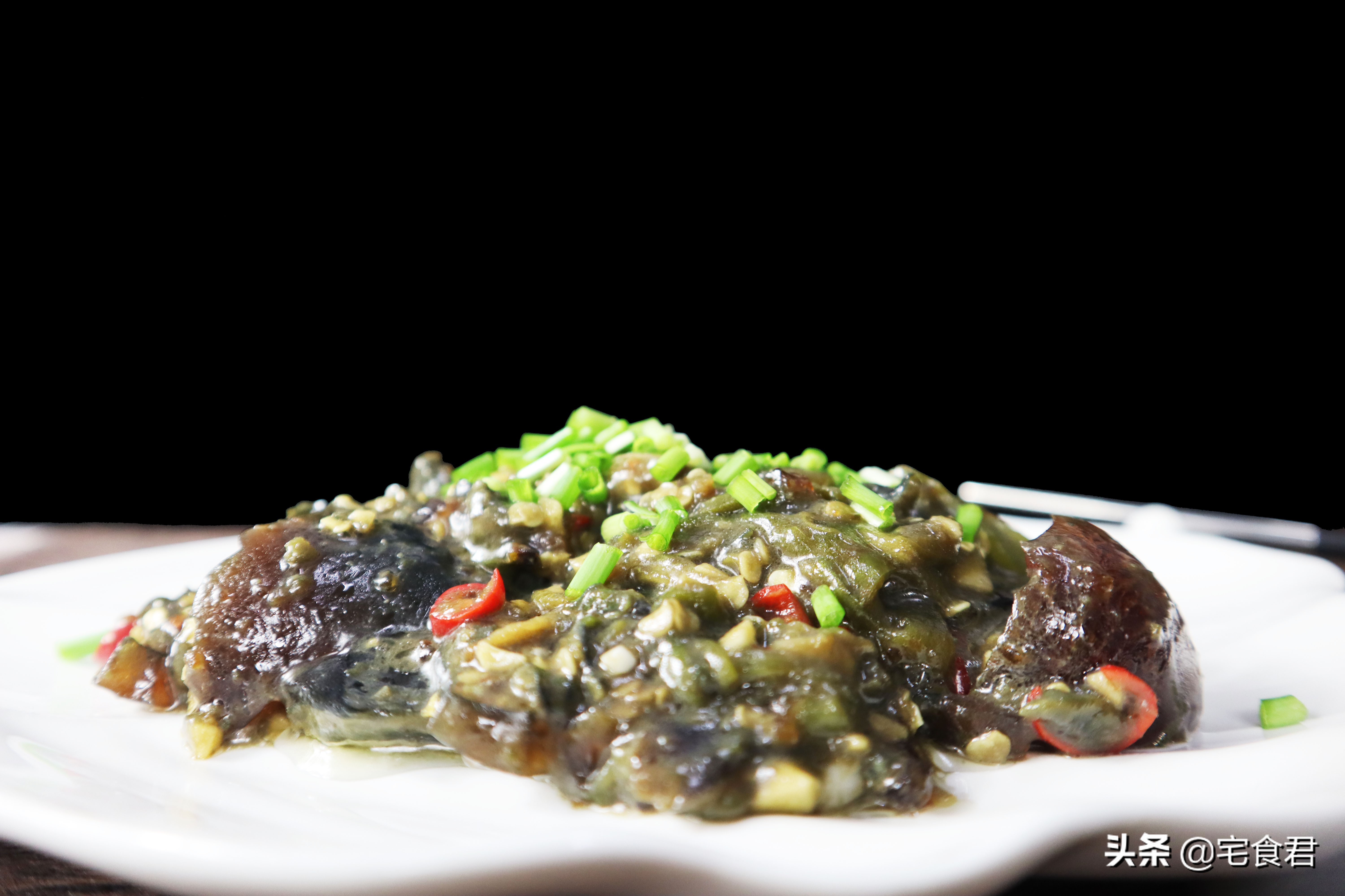 擂辣椒皮蛋最好吃的做法视频,擂辣椒皮蛋最正宗的做法