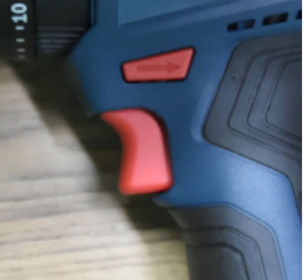 博世手电钻拆解:“十八般武艺”安装更易