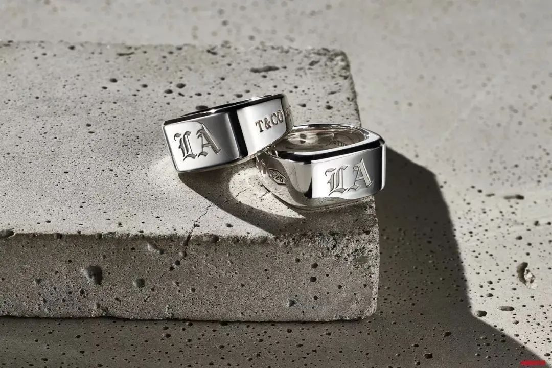 璺ㄧ晫鐝犲疂棣栭グ,璺ㄧ晫鐝犲疂