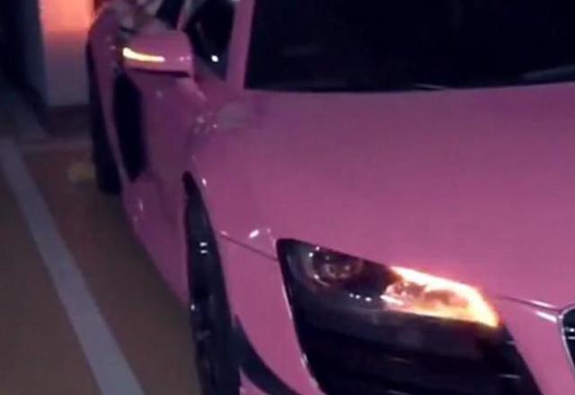 庆春路粉色r8,粉色奥迪r8杭州