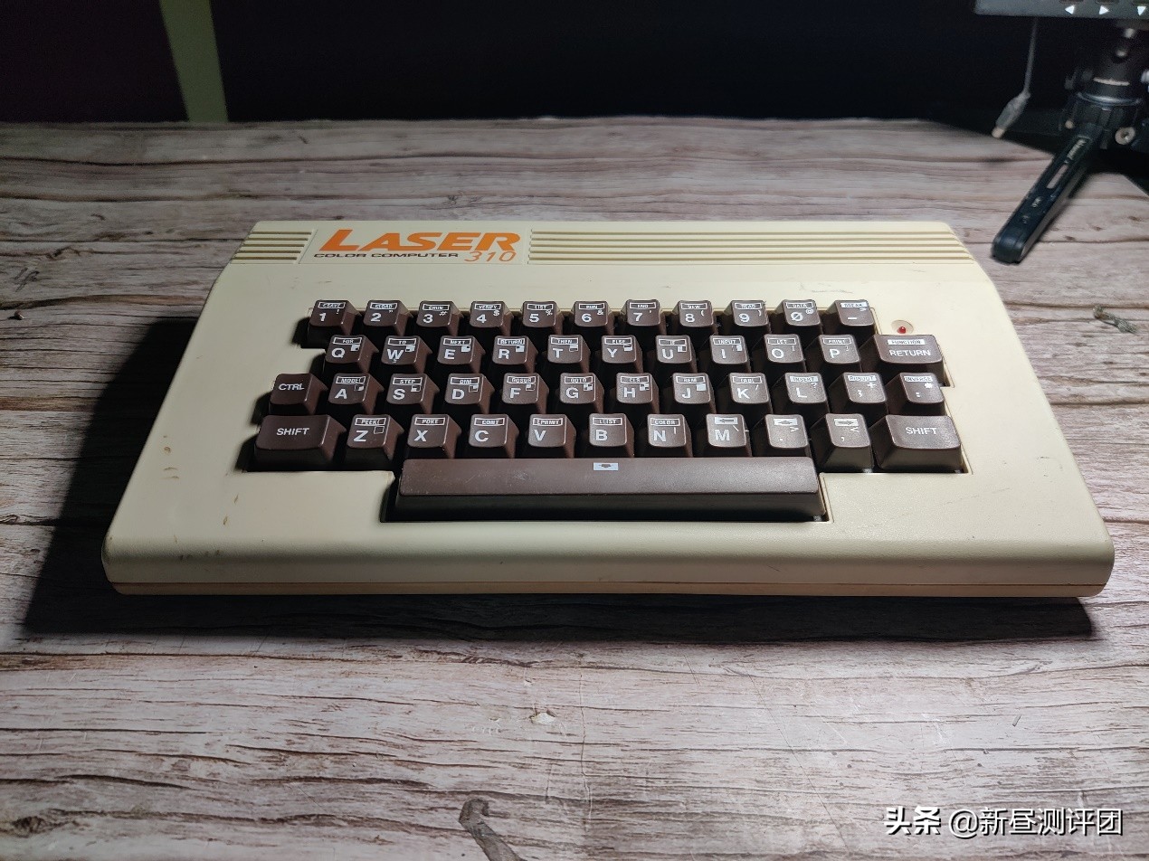 36年前香港设计制作的电脑是什么水平？Laser310与VTech