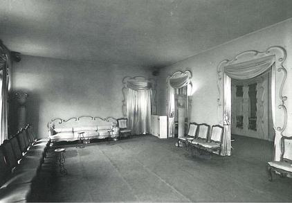 杨幂唐嫣都在穿的鞋子,巴黎世家袜子鞋杨幂同款