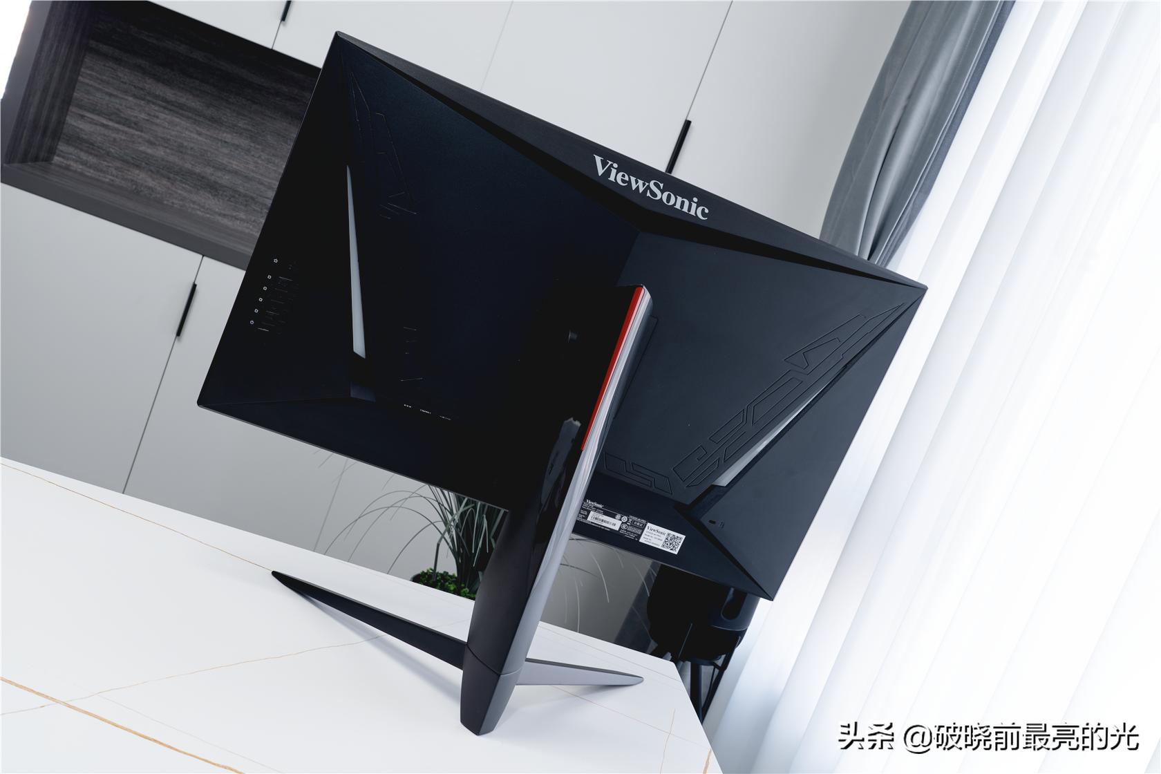 游戏作图显示器推荐,2kips240hz刷新率显示器