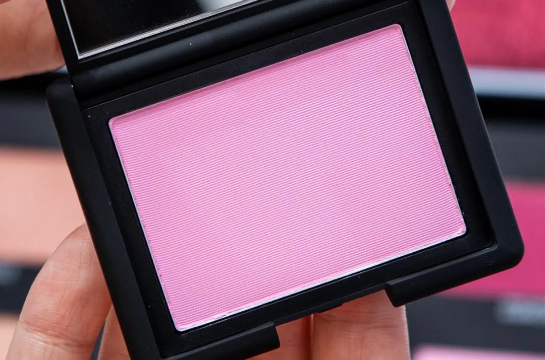 火爆全网的美妆店,美妆店火爆现场