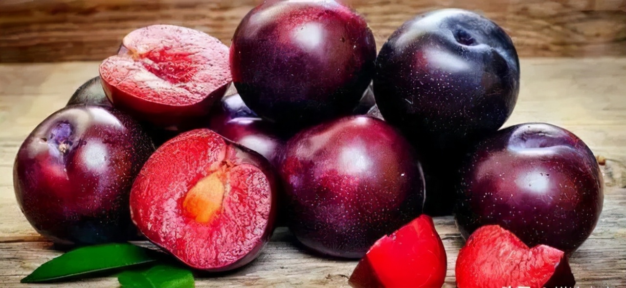 为什么李子不甜,李子为啥不能多吃